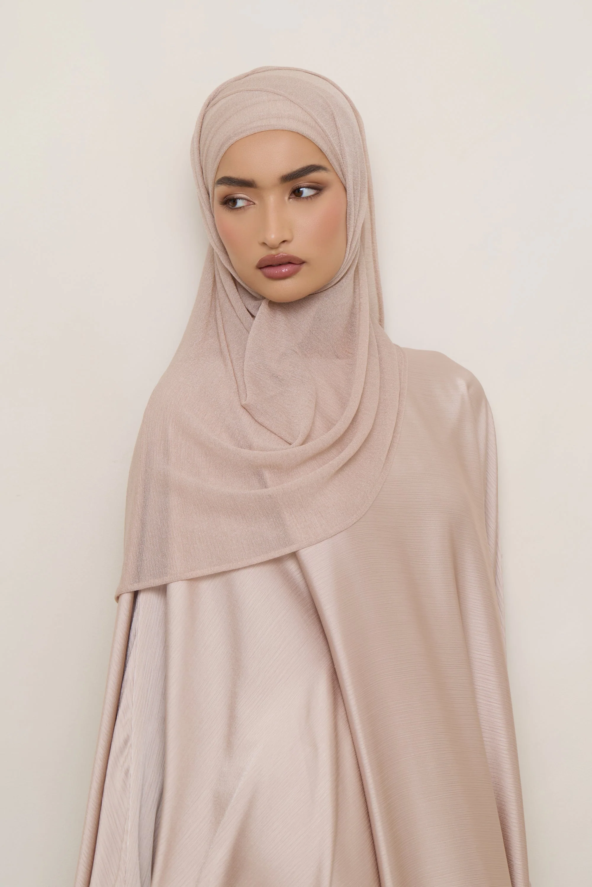Shimmer Stretch Hijab - Cloud - Image 2
