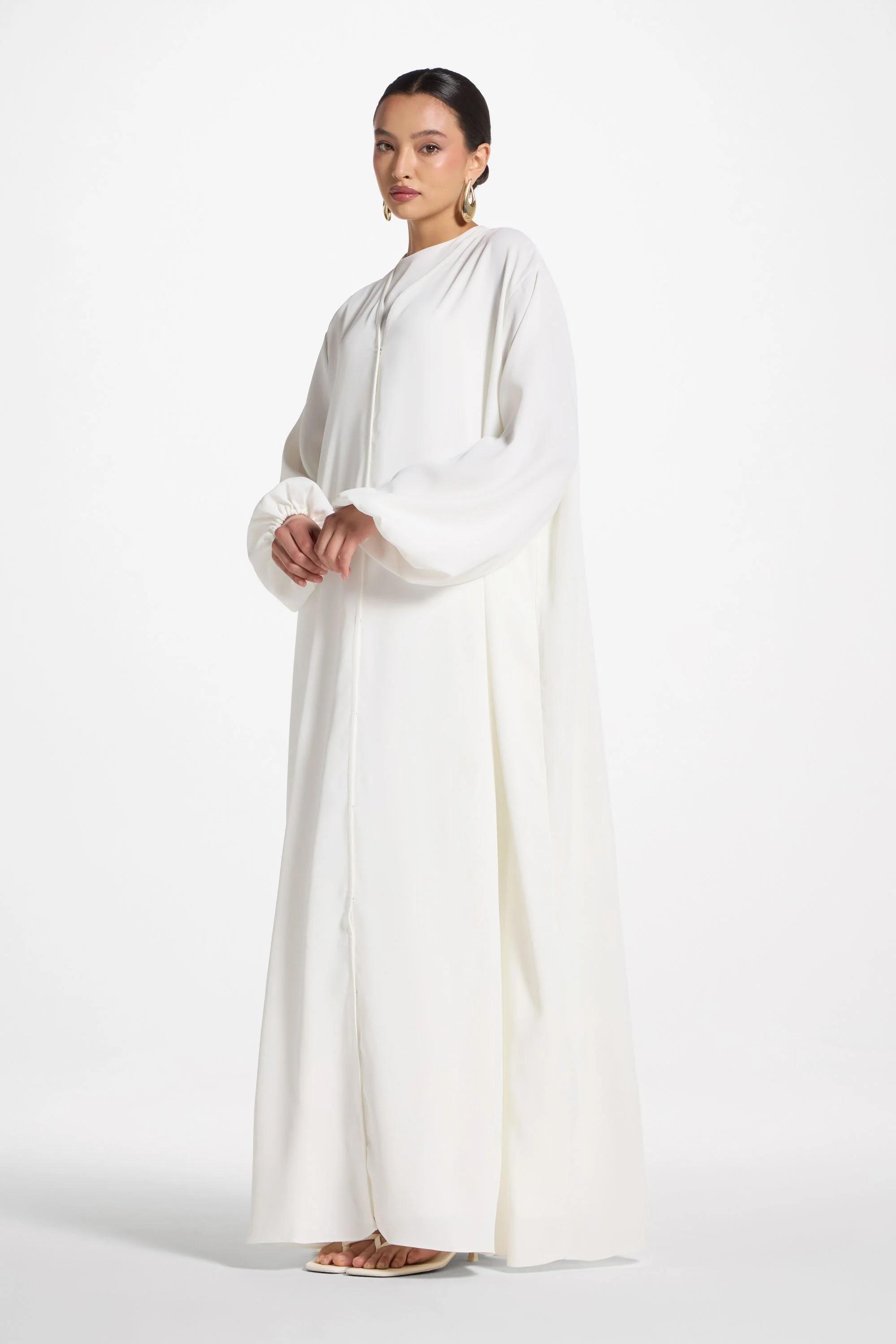 Signature Balloon Sleeve Open Abaya - White - Image 8