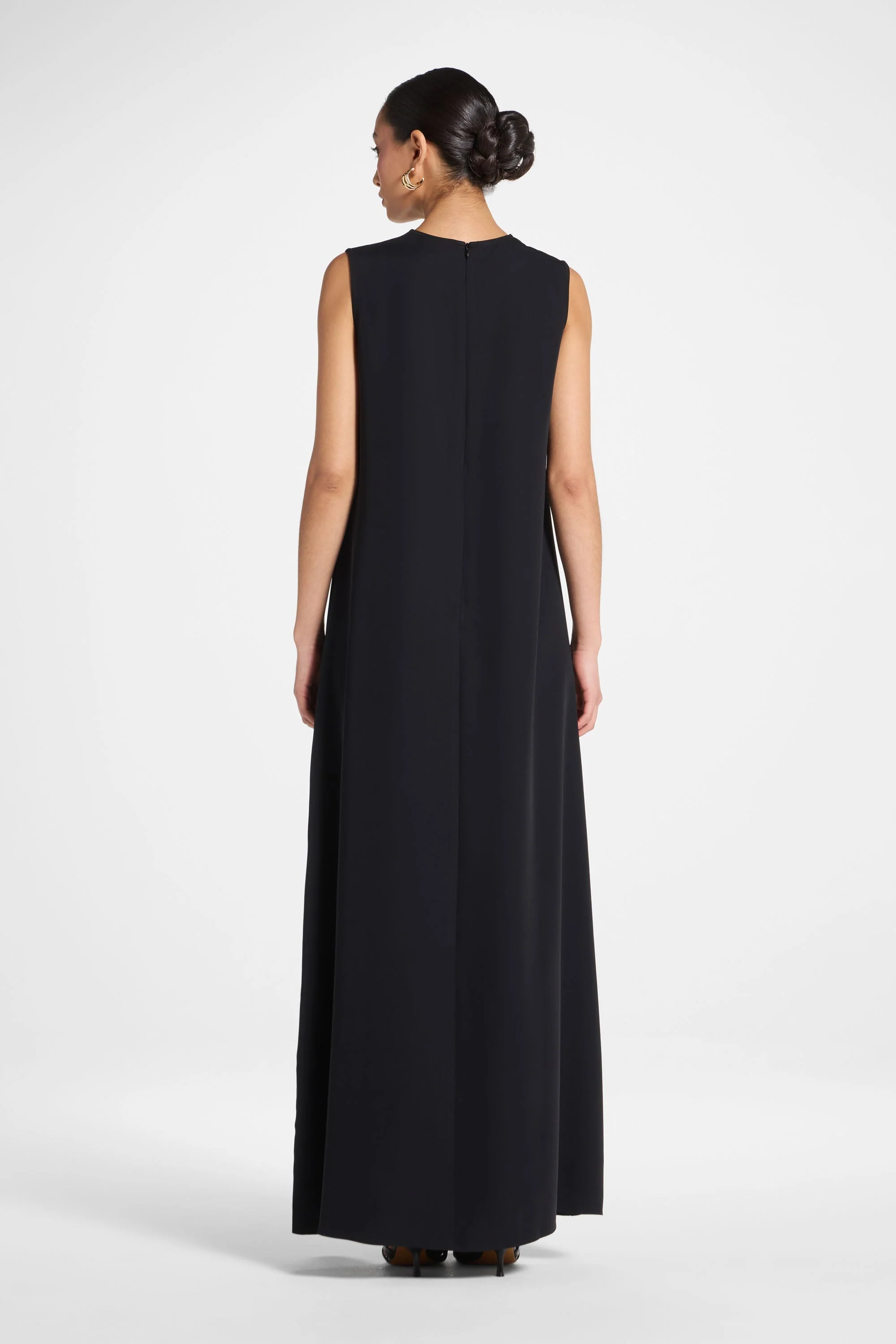 Signature Sleeveless Inner Maxi Dress - Black - Image 4