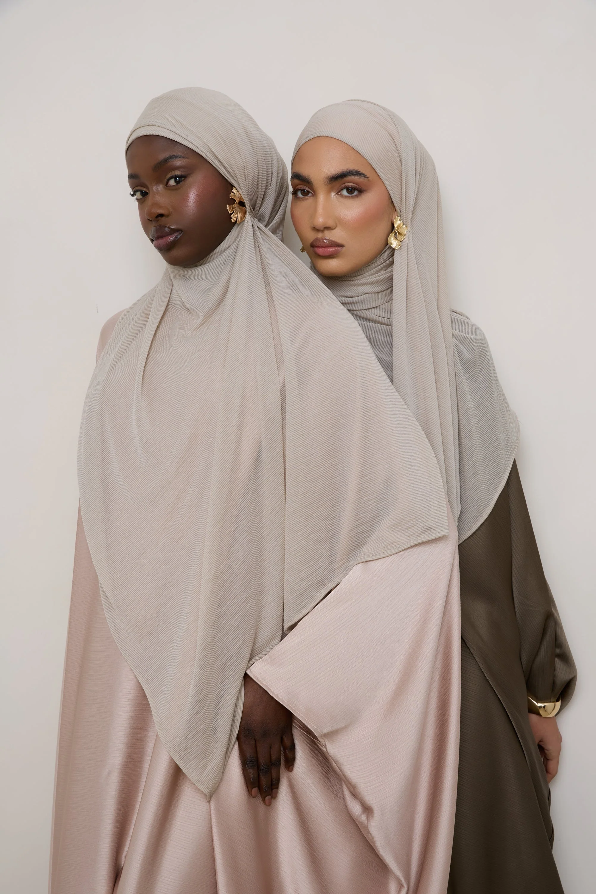 Stretch Stripe Hijab - Cloud - Image 4