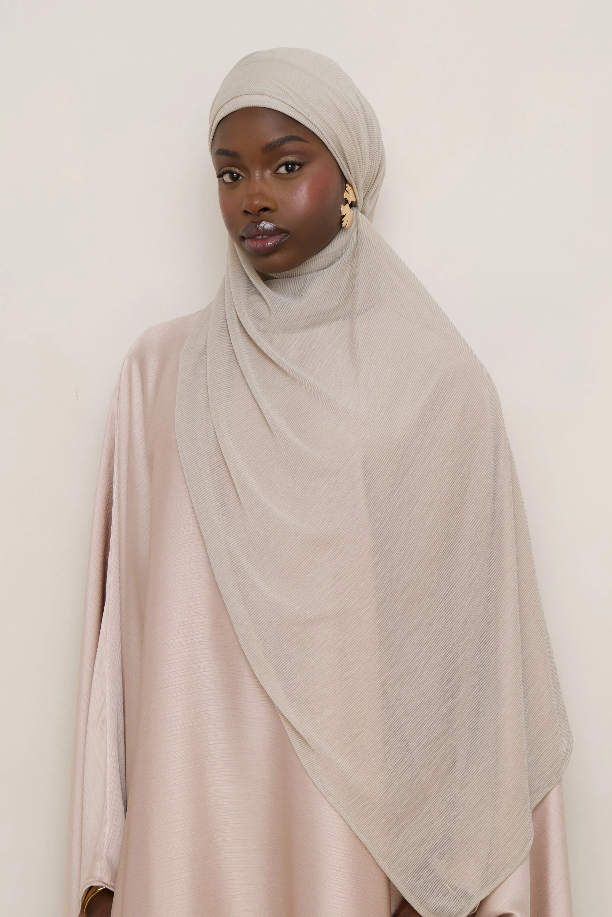 Stretch Stripe Hijab - Cloud - Image 7
