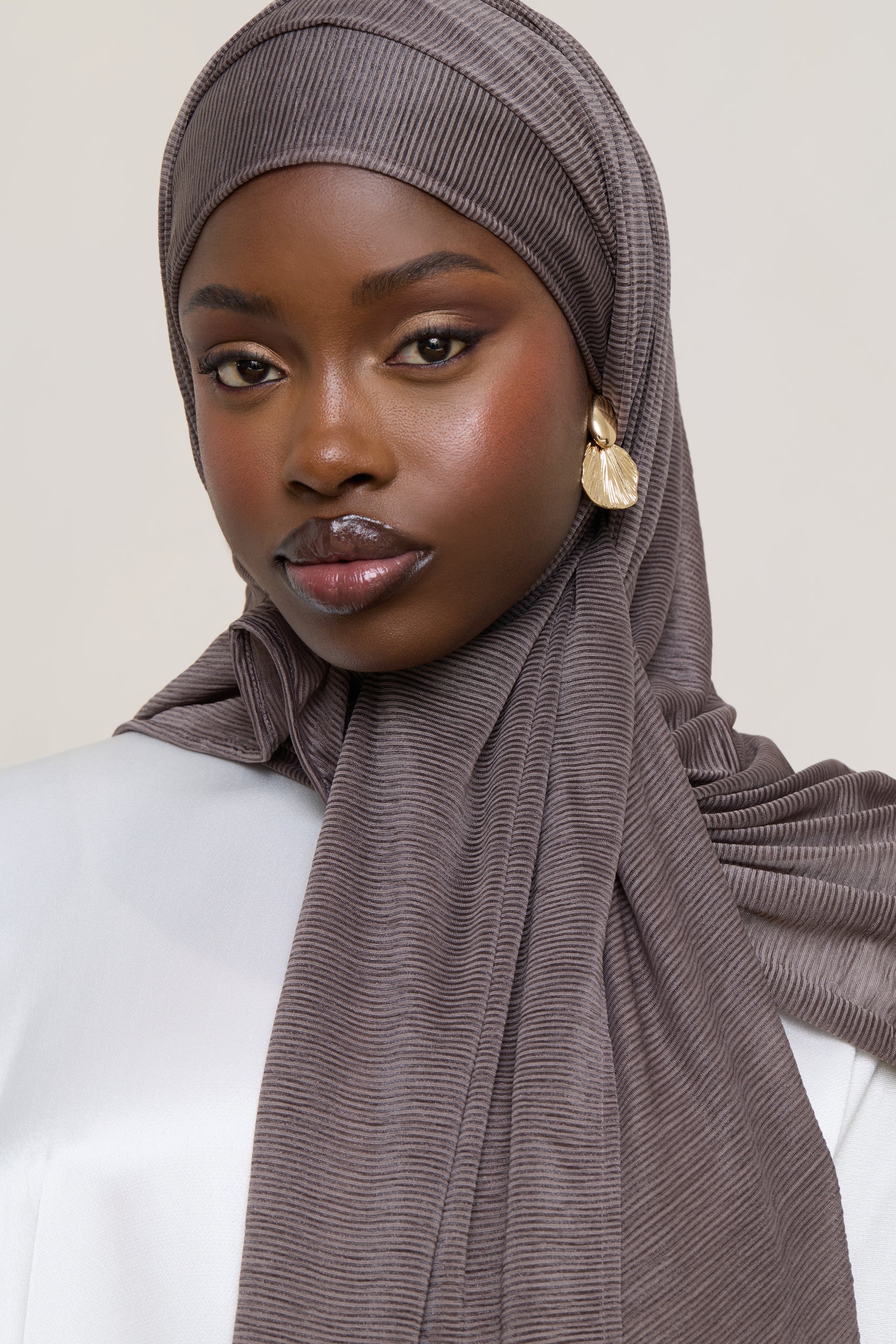 Stretch Stripe Hijab - Coffee Quartz - Image 10
