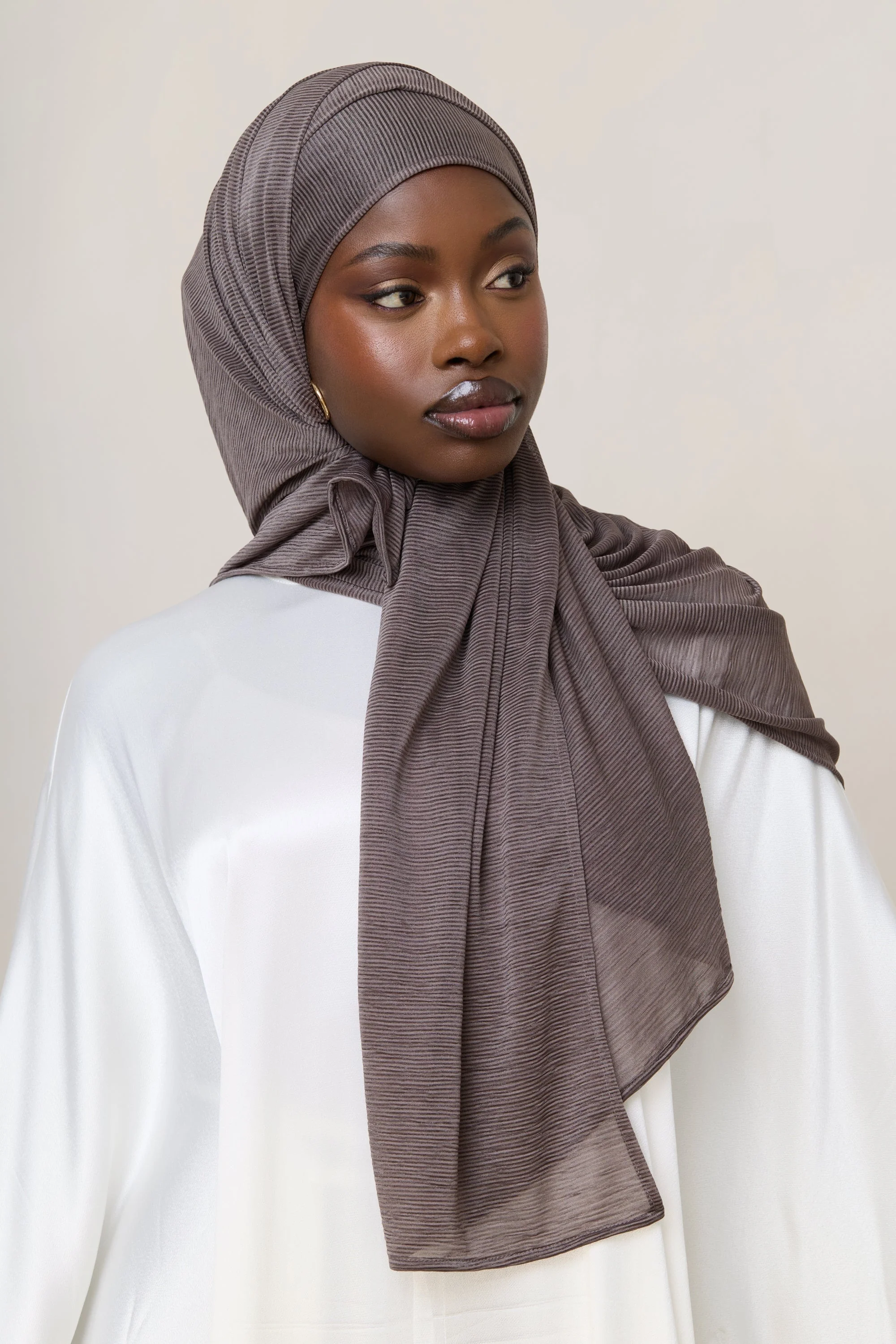 Stretch Stripe Hijab - Coffee Quartz - Image 7