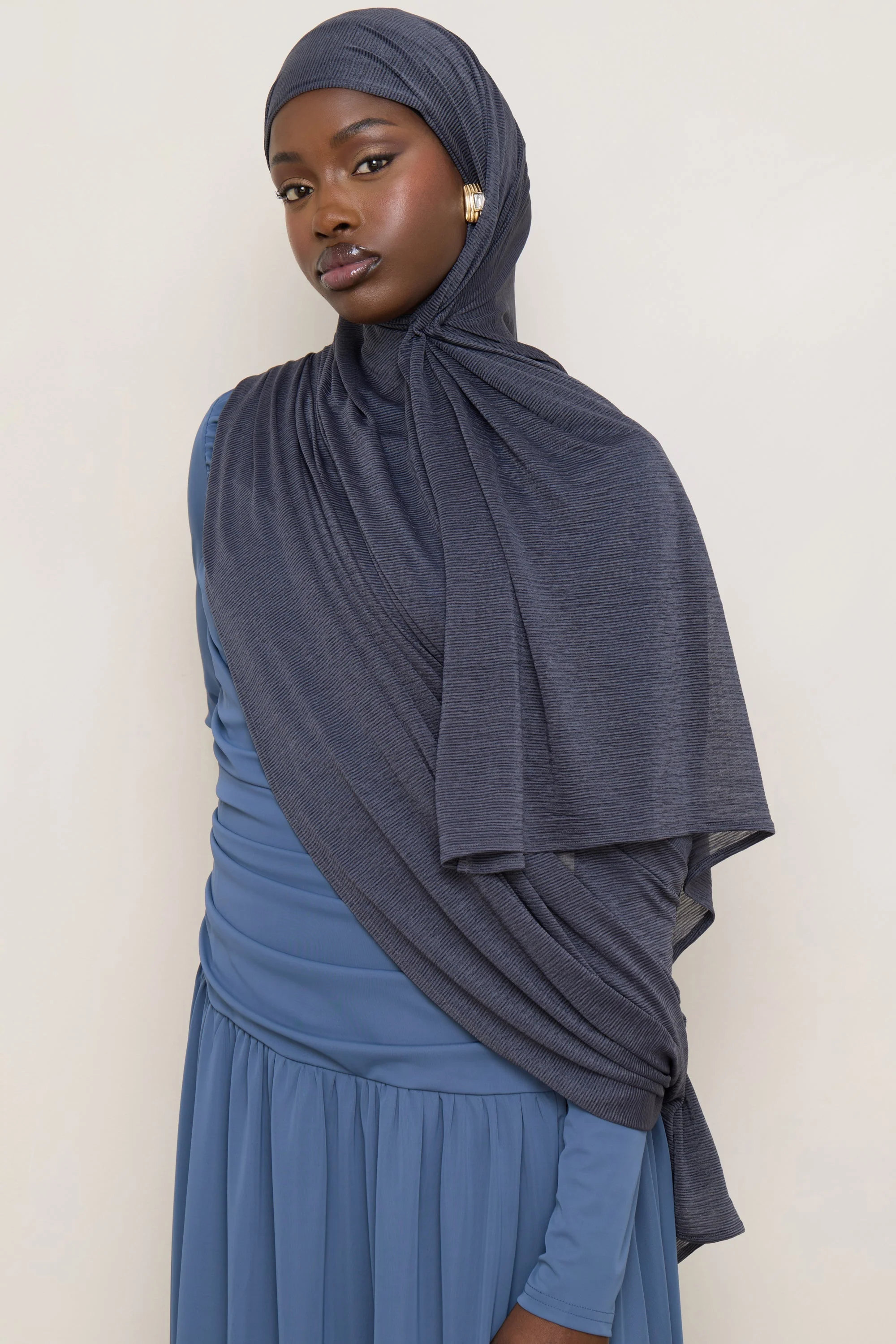 Stretch Stripe Hijab - Dark Denim - Image 2