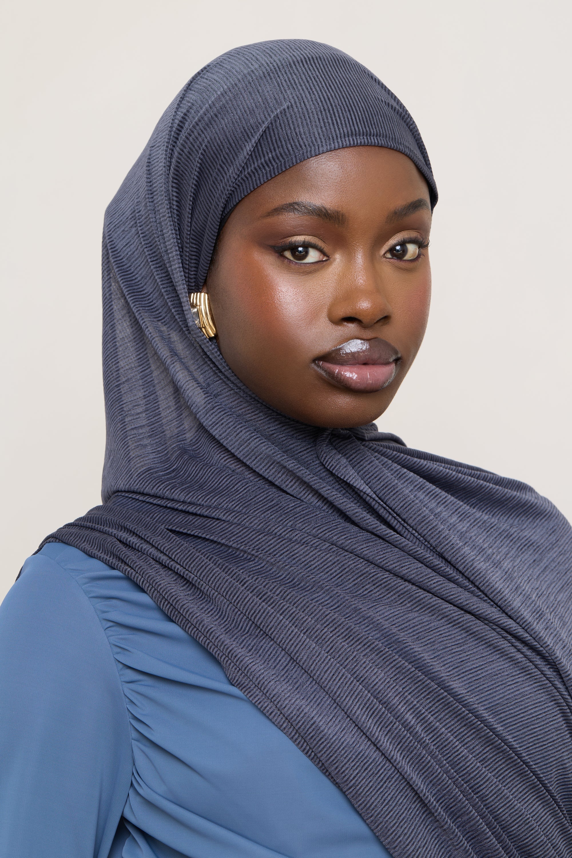 Stretch Stripe Hijab - Dark Denim - Image 4