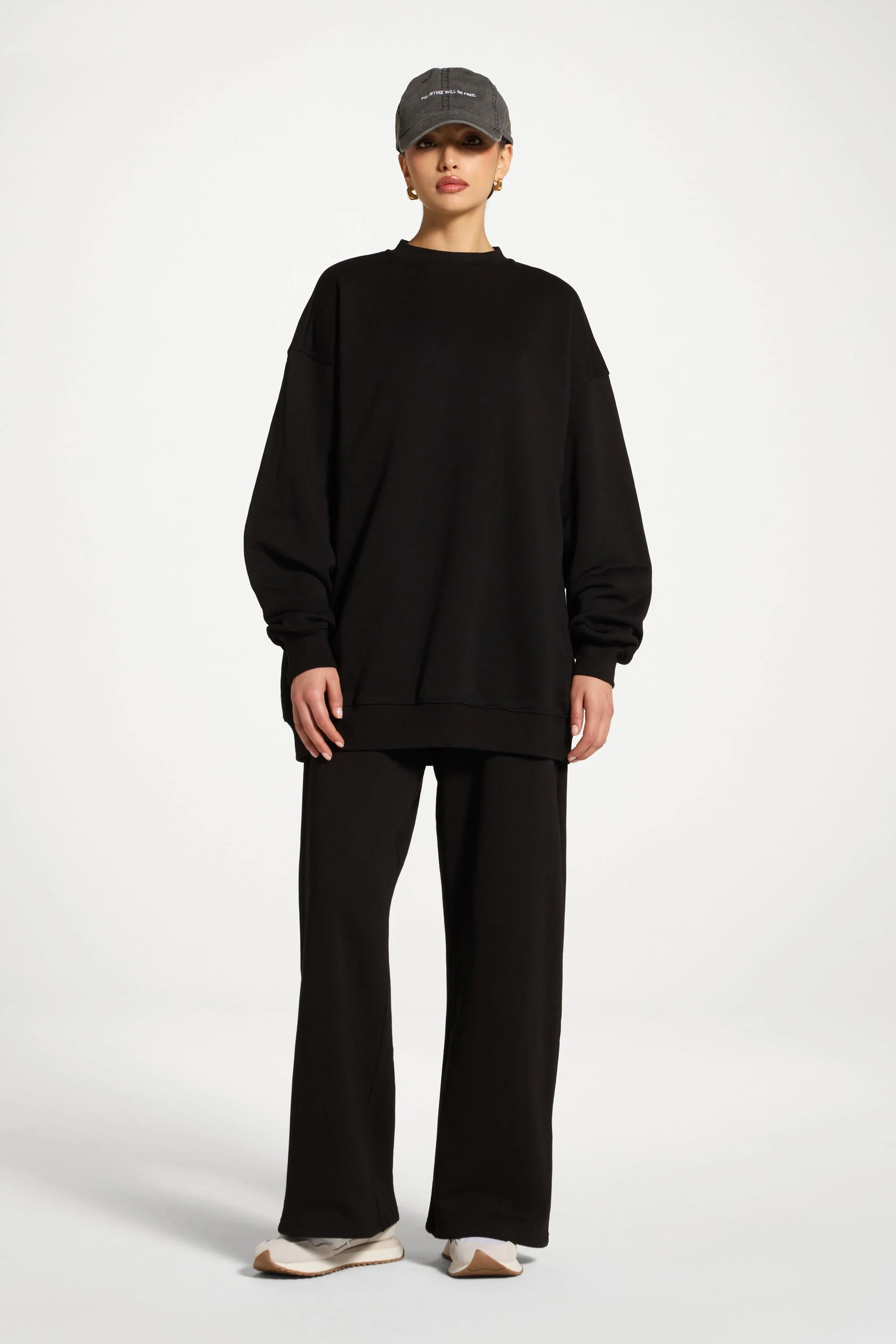 Unisex Crew Neck Sweatshirt - Black - Image 3