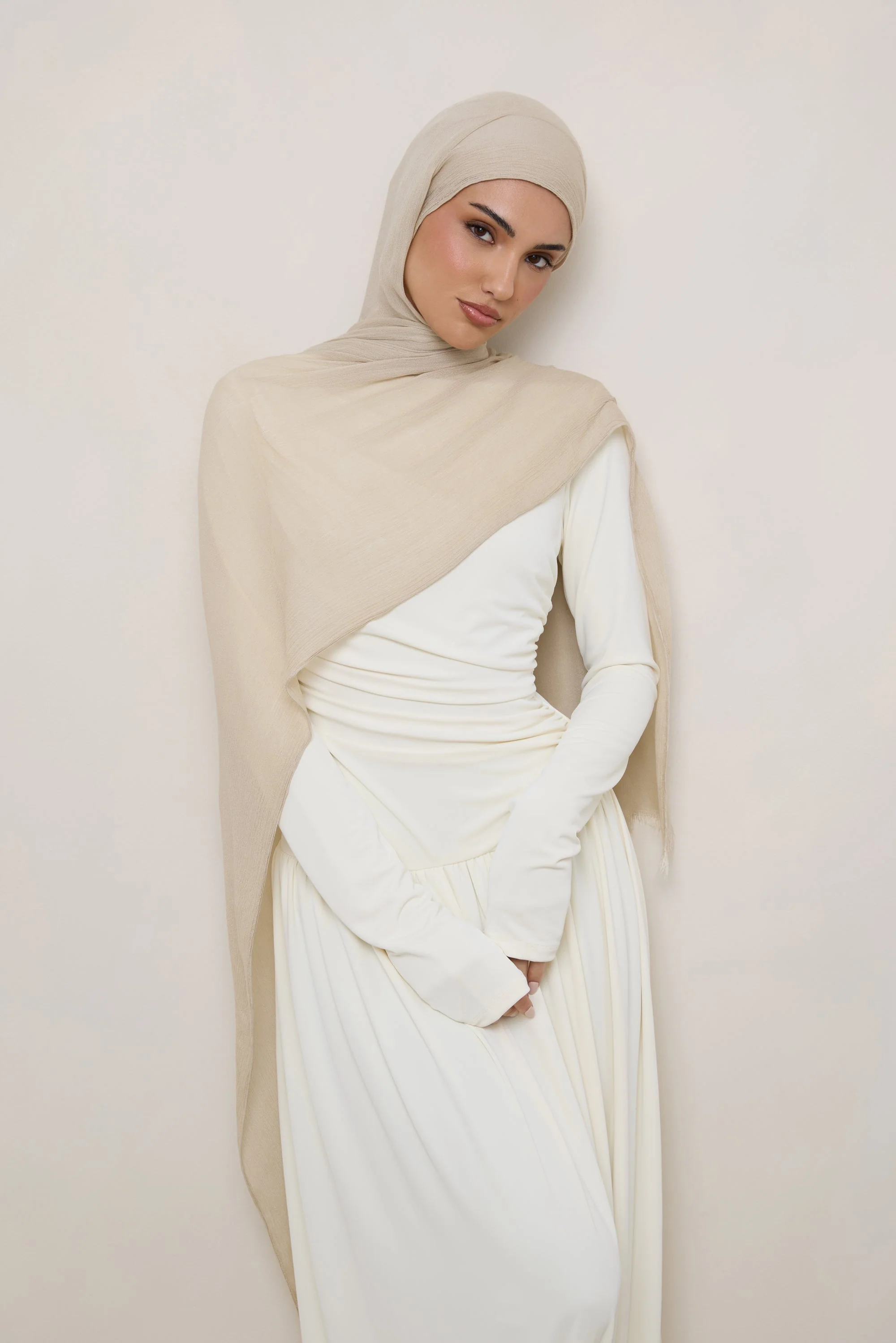 Modal Crinkle Hijab - Beige Fringe - Image 3