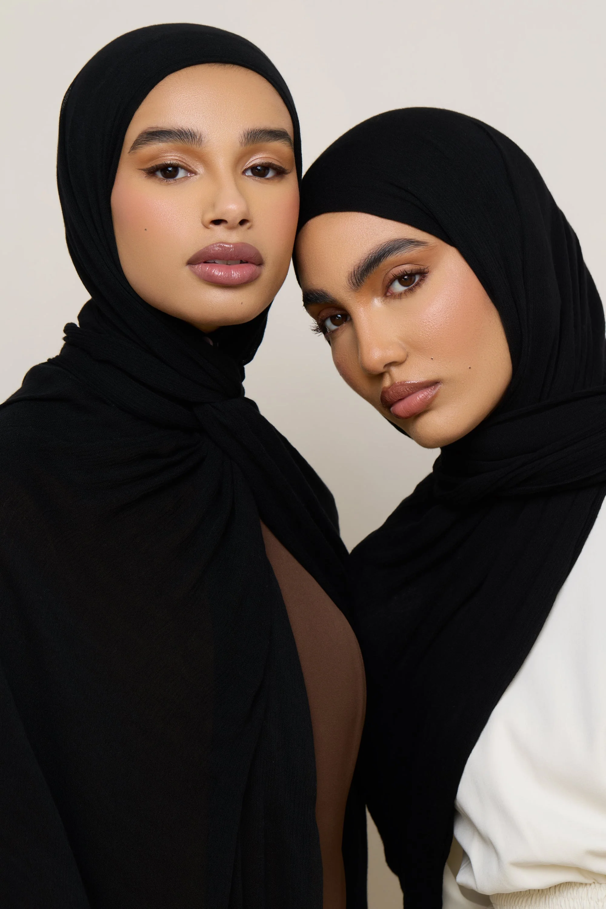 Modal Crinkle Hijab - Black Fringe - Image 6
