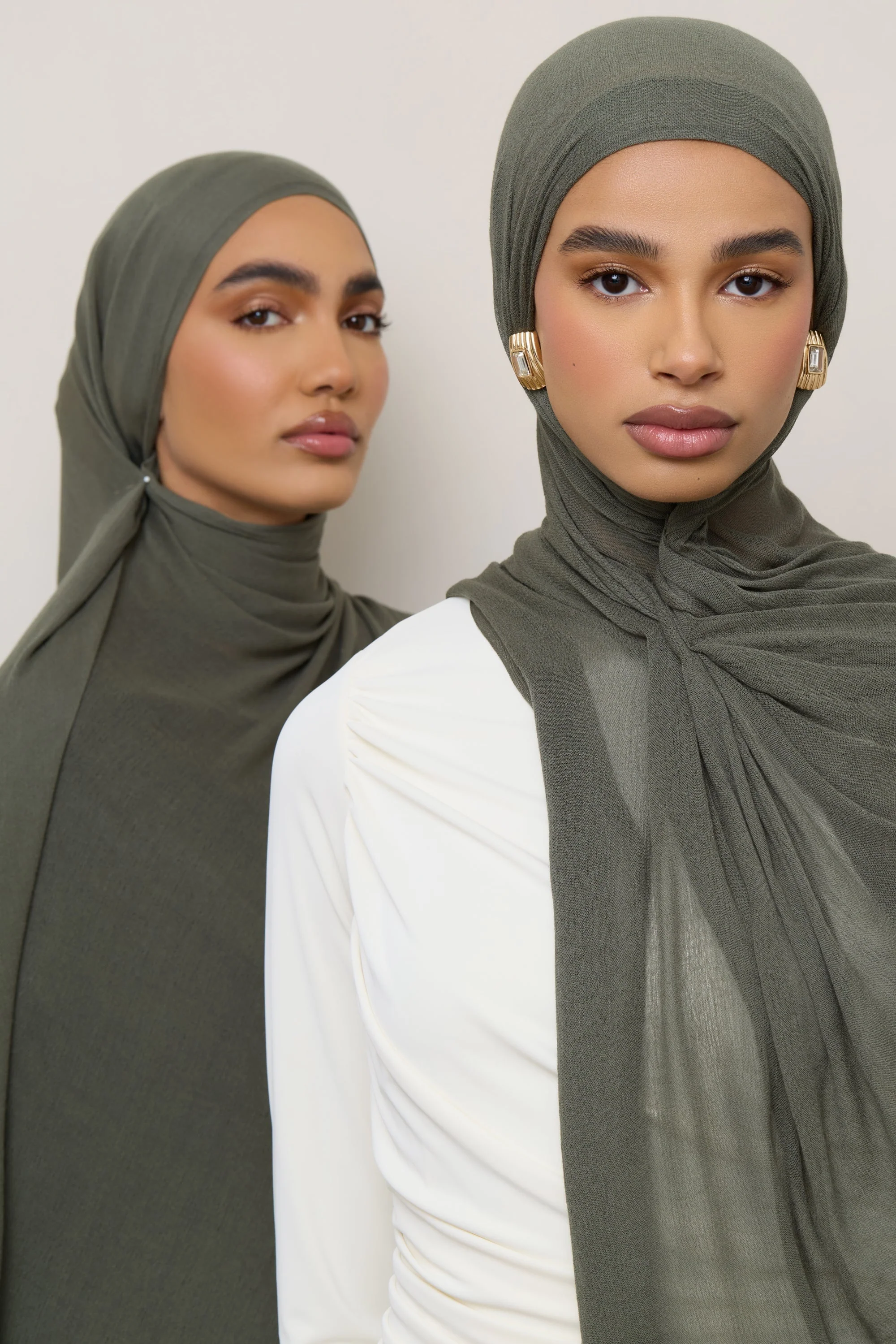 Modal Crinkle Hijab - Kalamata Fringe - Image 4