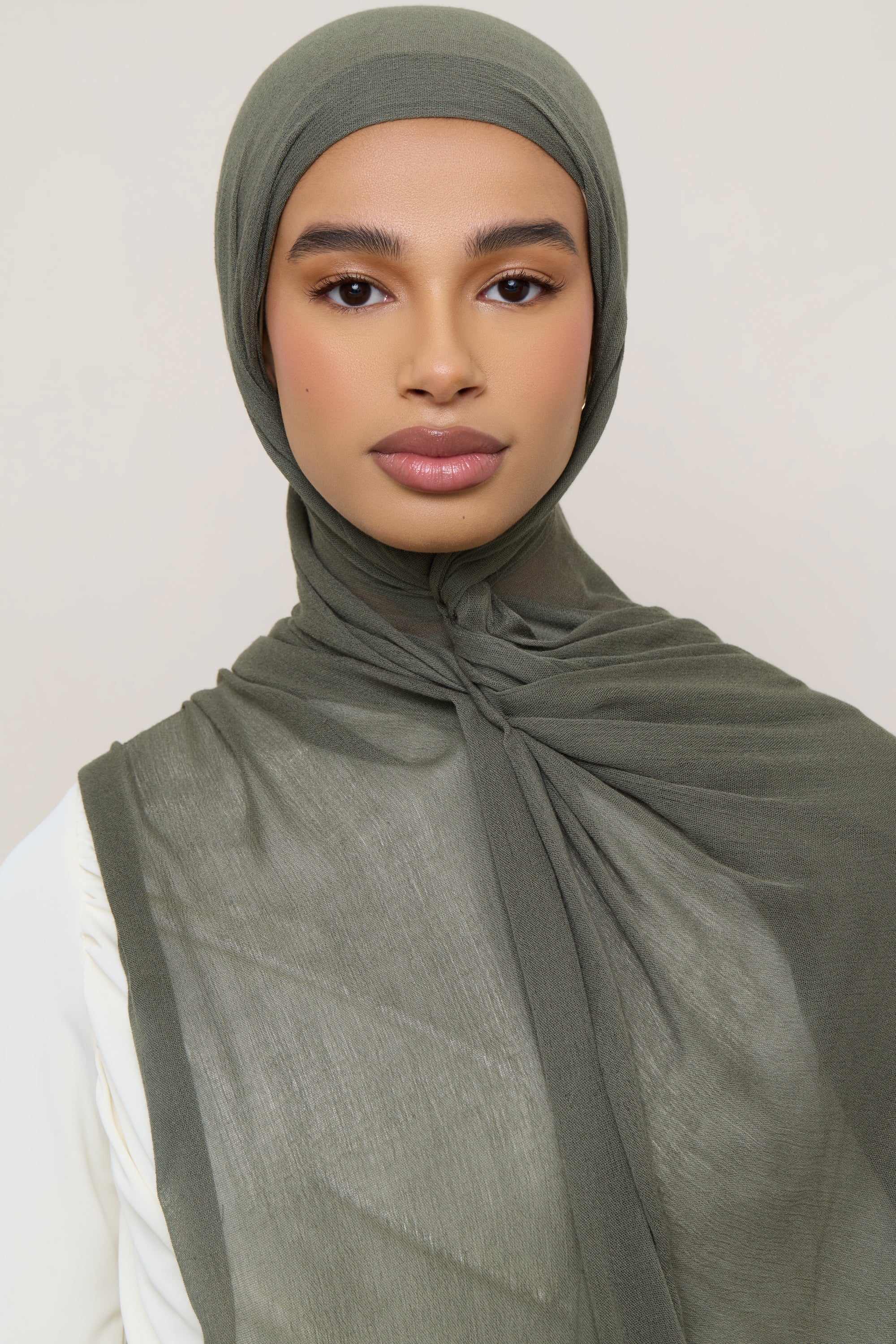 Modal Crinkle Hijab - Kalamata Fringe - Image 5