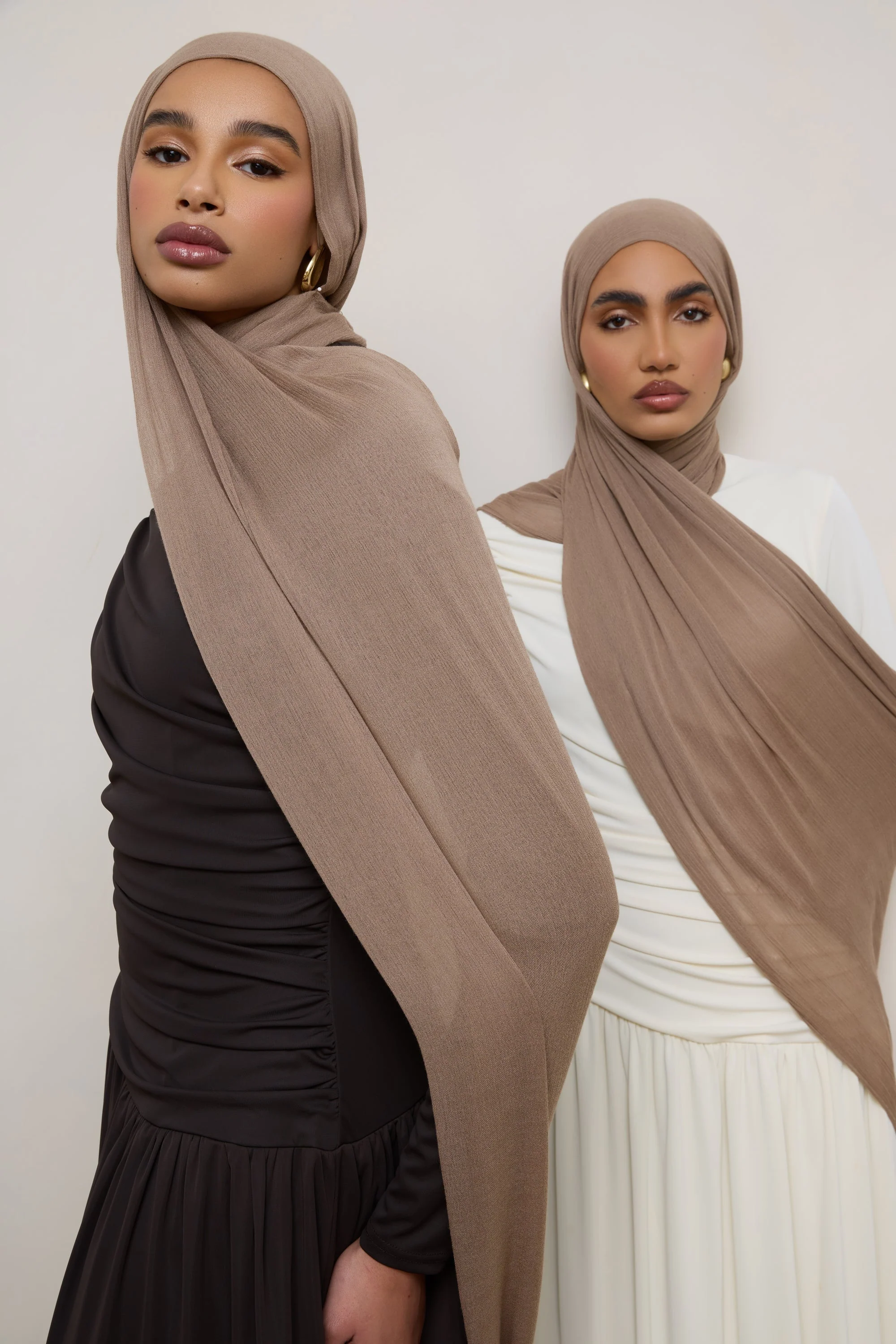 Modal Crinkle Hijab - Truffle Fringe